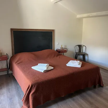 Holiday home La Grangerie Grange En Pierre Avec *